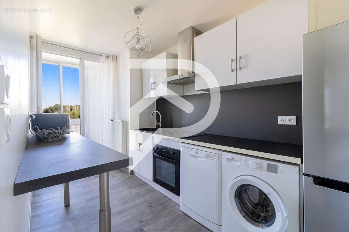 Appartement à MARSEILLE-14E