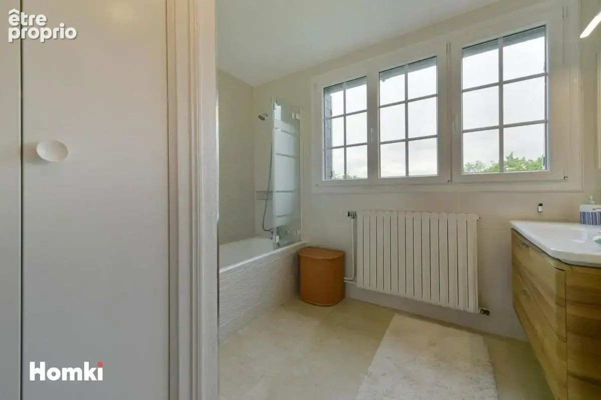 Maison/Villa T9 de 257 m² à Mayenne 53100 - photo 13
