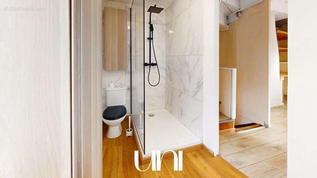 Maison à MEZIDON-CANON