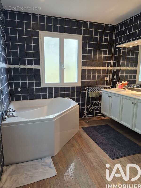 Photo 6 - Maison à VILLECROZE