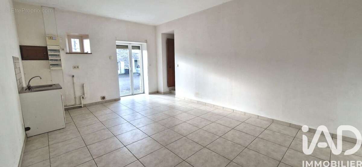 Photo 9 - Maison à LOUVIGNE-DU-DESERT