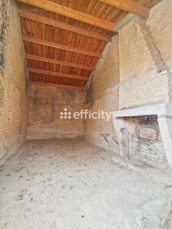 Maison 5 pièces 181 m² à vendre à Ferrieres (17170) - photo 19