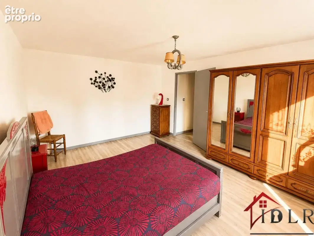 Maison de village - 131 m2 habitables + potentiel 331 m2 - D - photo 12
