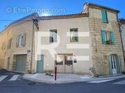 Commerce à MONTAREN-ET-SAINT-MEDIERS