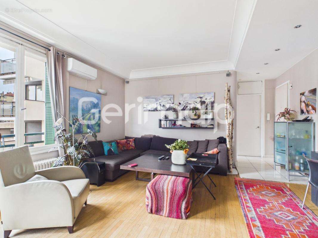 Vente - Appartement - 3 pièces + cuisine - 64 m² - 530 000 € - - photo 17
