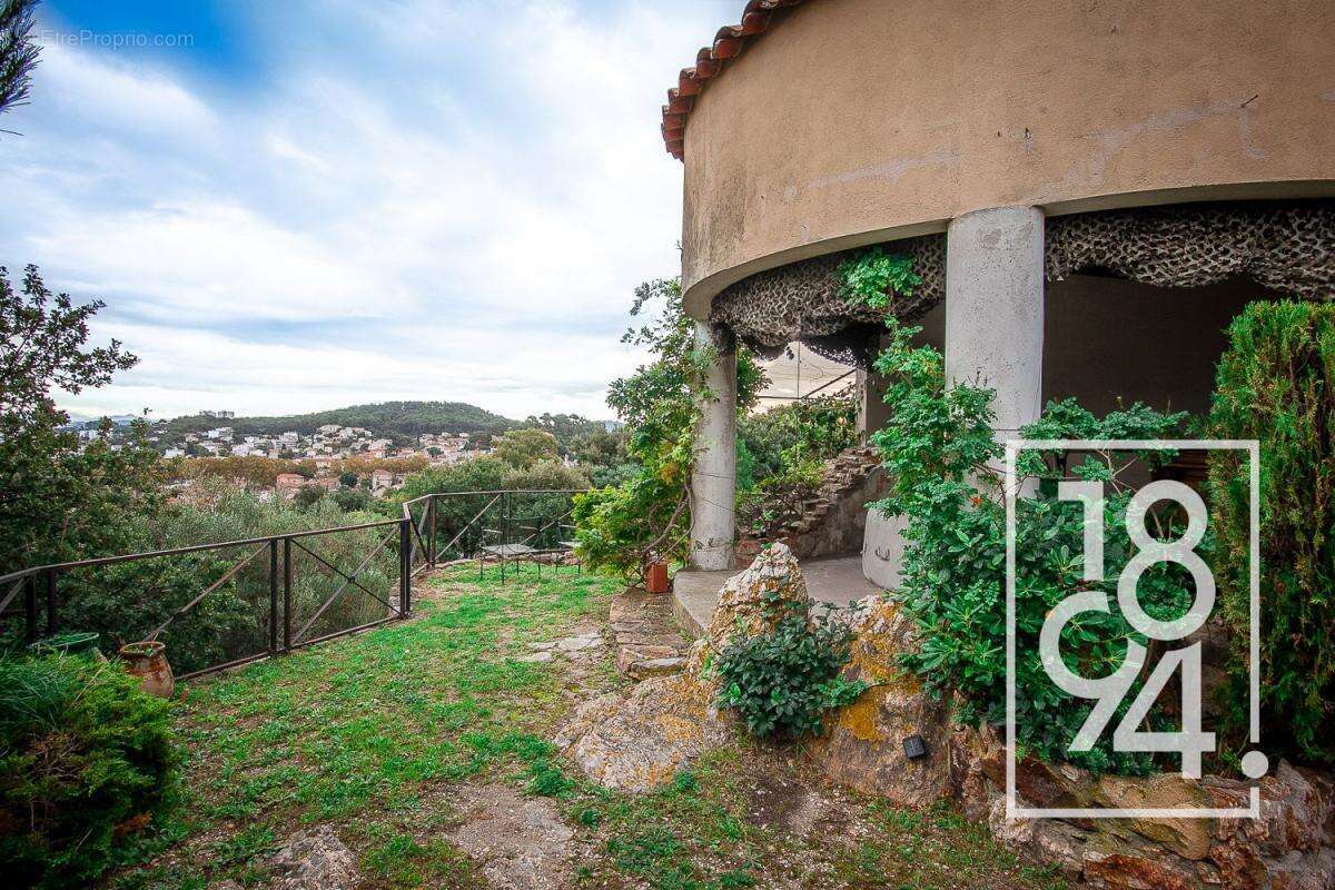 Maison à LA SEYNE-SUR-MER