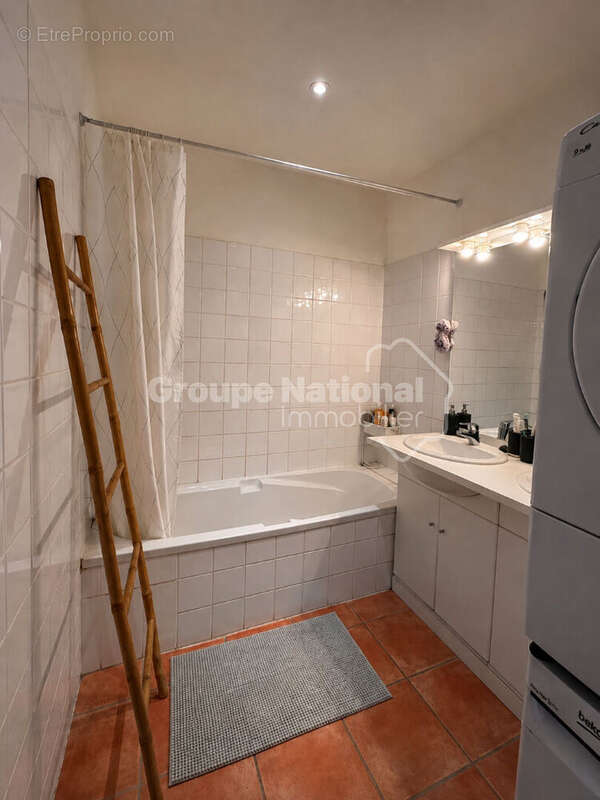 Gréoux-les-Bains - Maison T3  avec jardin privatif et piscine - photo 5