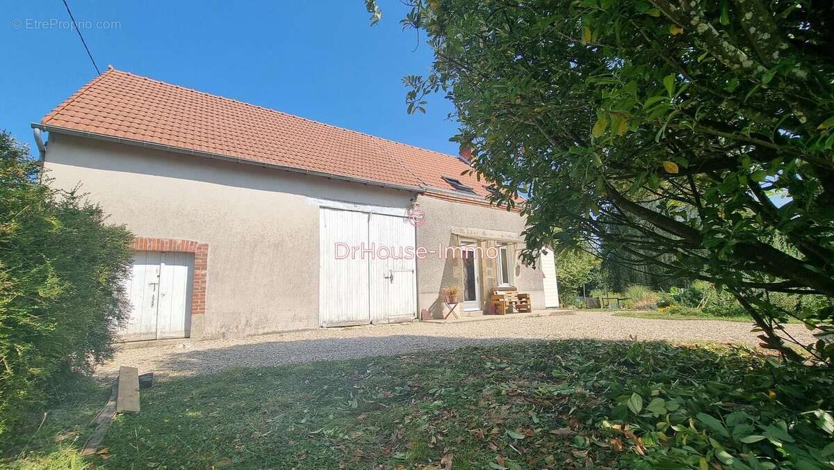 Maison à LA FORET-DU-TEMPLE