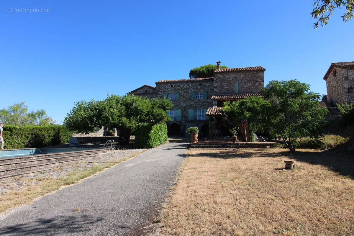 Maison à ROUSSON
