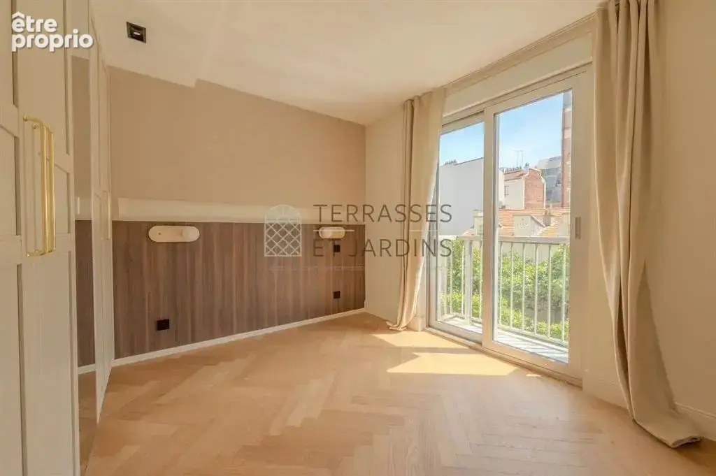 Paris 15 - Convention/Vaugirard - Appartement 2p - Balcon - photo 8