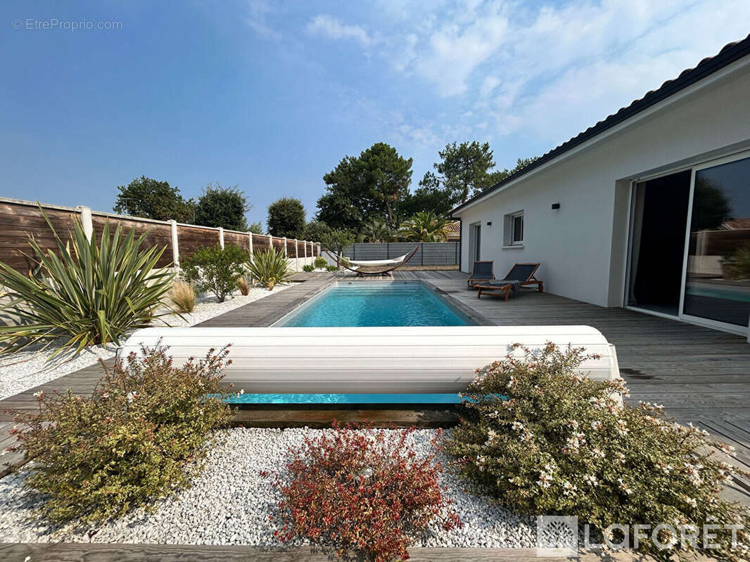 Maison à GUJAN-MESTRAS