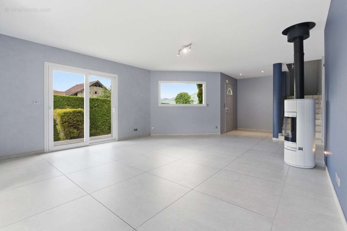 Maison à COUBLEVIE