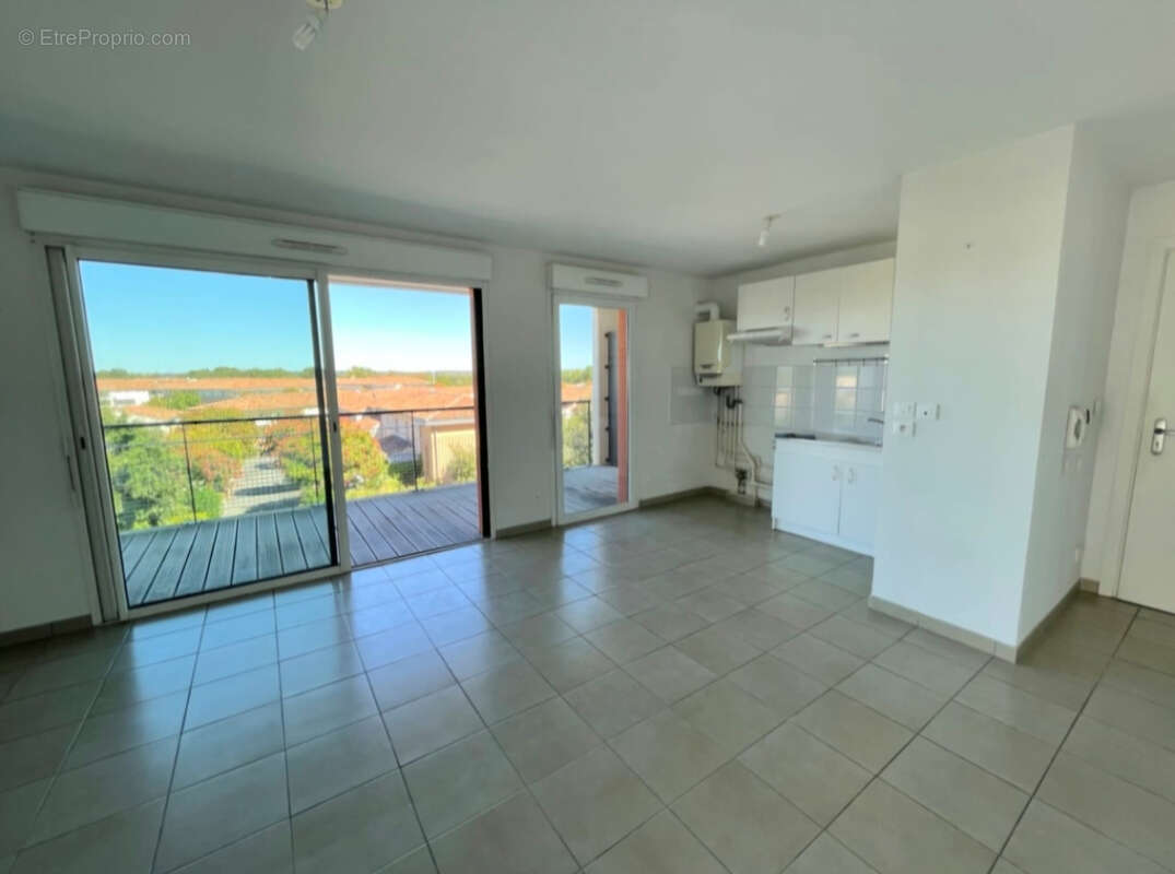 Appartement à AUZEVILLE-TOLOSANE