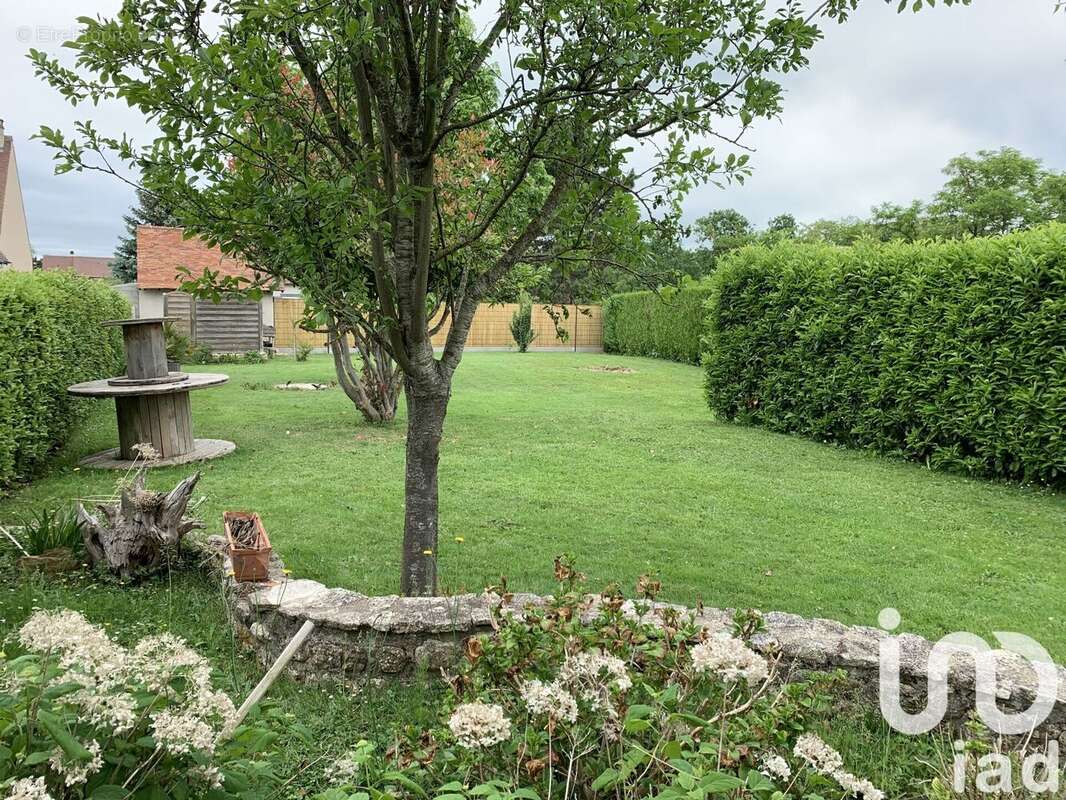 Photo 2 - Terrain à RICHEBOURG