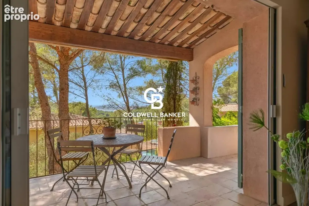 Villa provençale de charme avec vue mer – 83110  Sanary-sur-Mer - photo 24