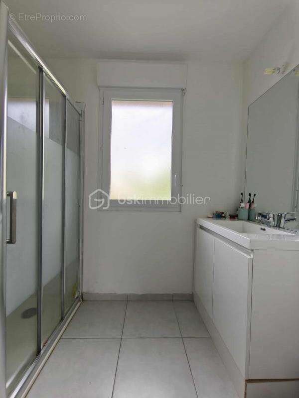 Maison à CONGIS-SUR-THEROUANNE