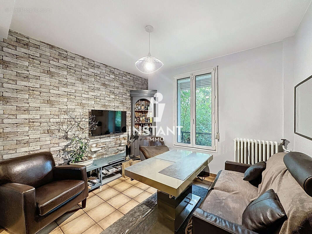 Maison à LE PERREUX-SUR-MARNE