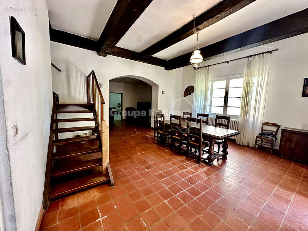 Maison à MAUGUIO