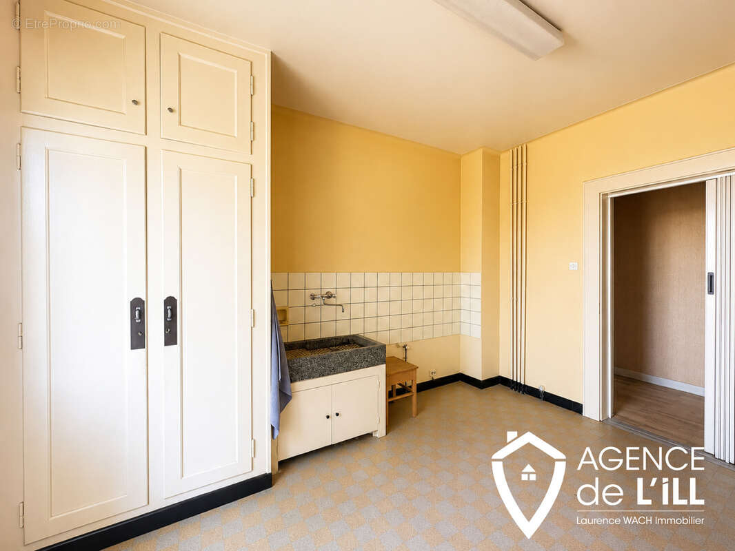 Immeuble de rapport   Sélestat   3 appartements de type 4 pièces - photo 2