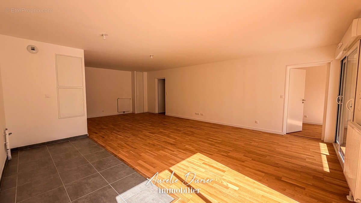 Appartement à LA RICHE