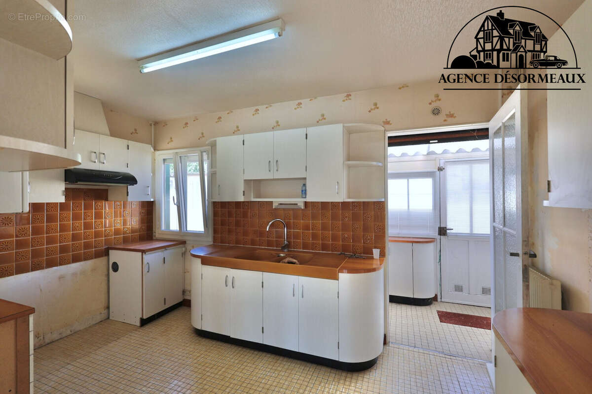 Maison 77 m² à Dreux  - photo 6