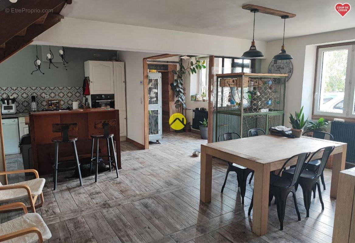 Fermette de 157m² - photo 3