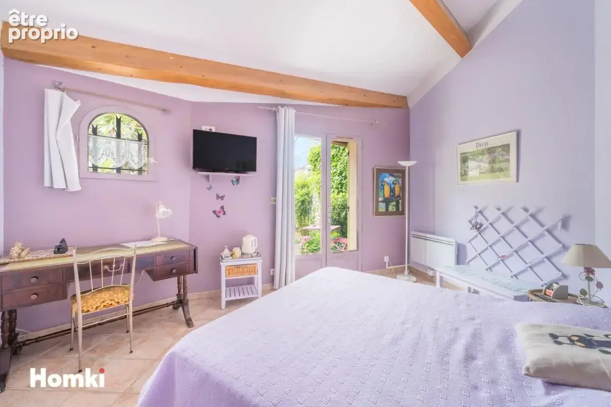 Maison/Villa T7 de 187 m² à Donzère 26290 - photo 8