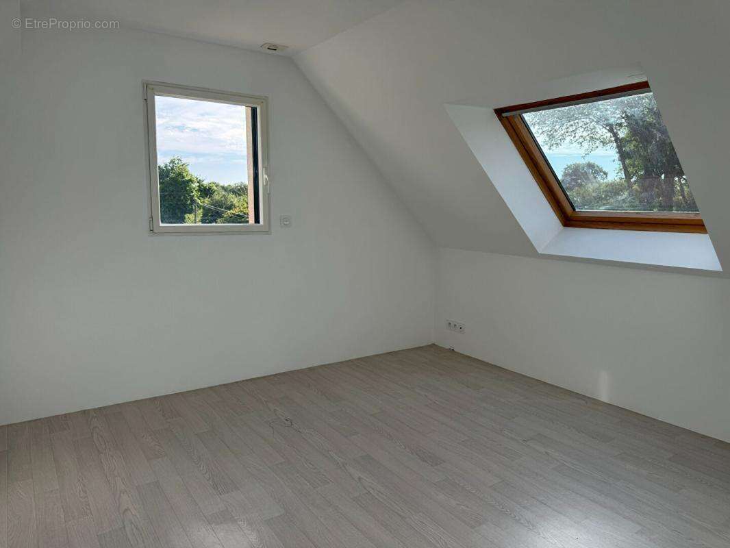 Maison à BRANDIVY