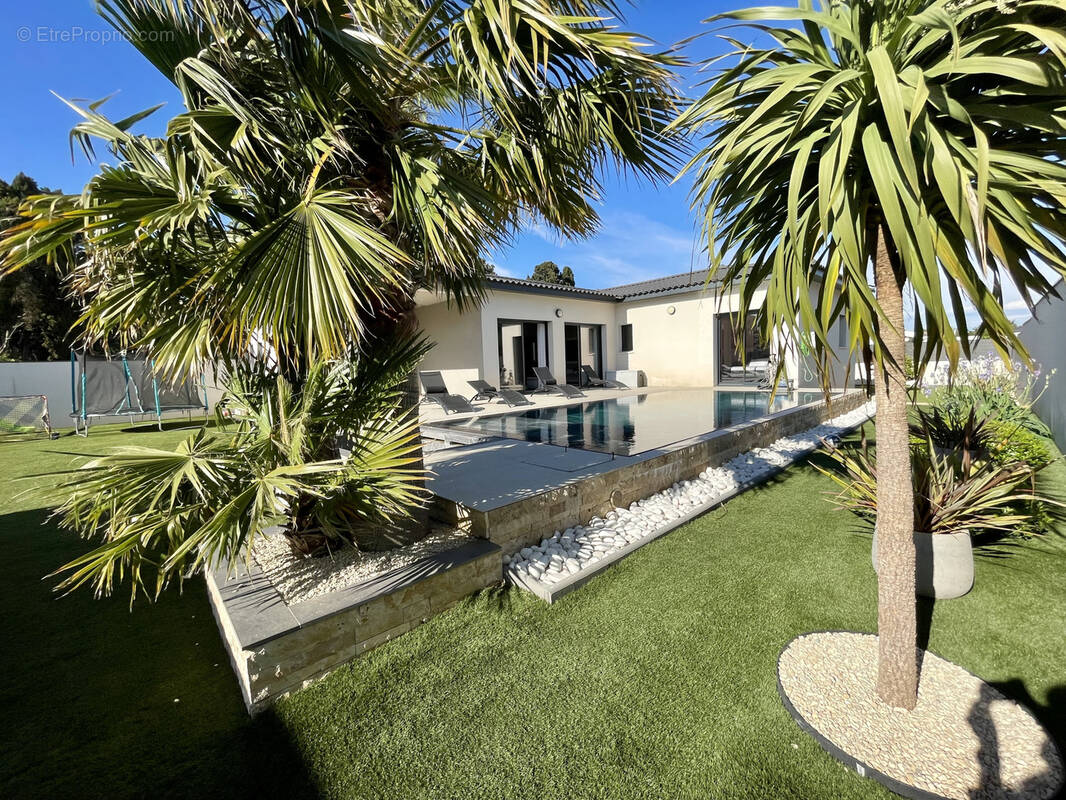 Maison à SALON-DE-PROVENCE