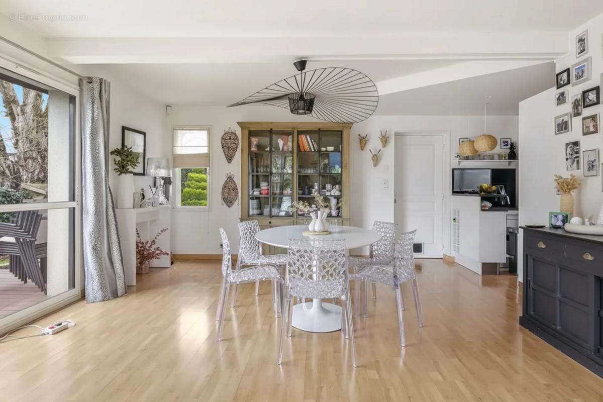 Maison à LA LONDE