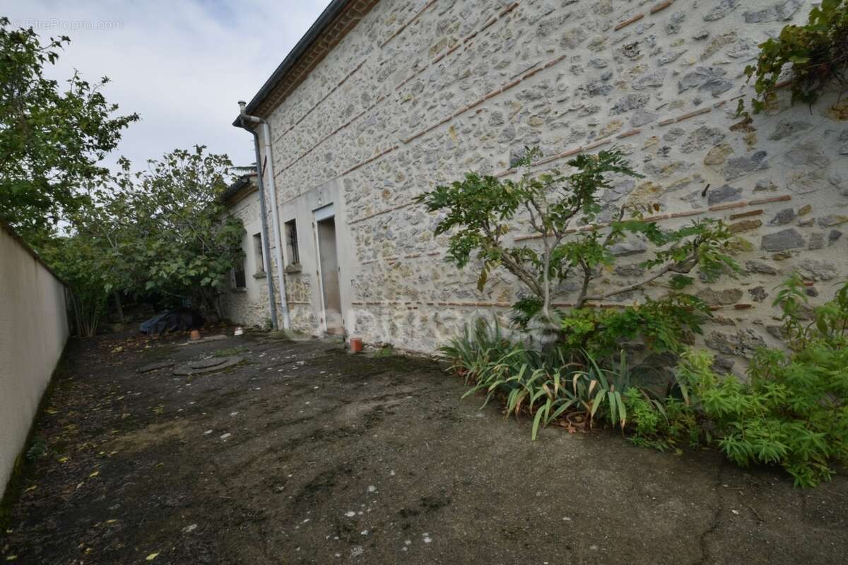 Maison individuelle avec 5 chambres - piscine - garage - séchoir à MARMANDE (47) - photo 29