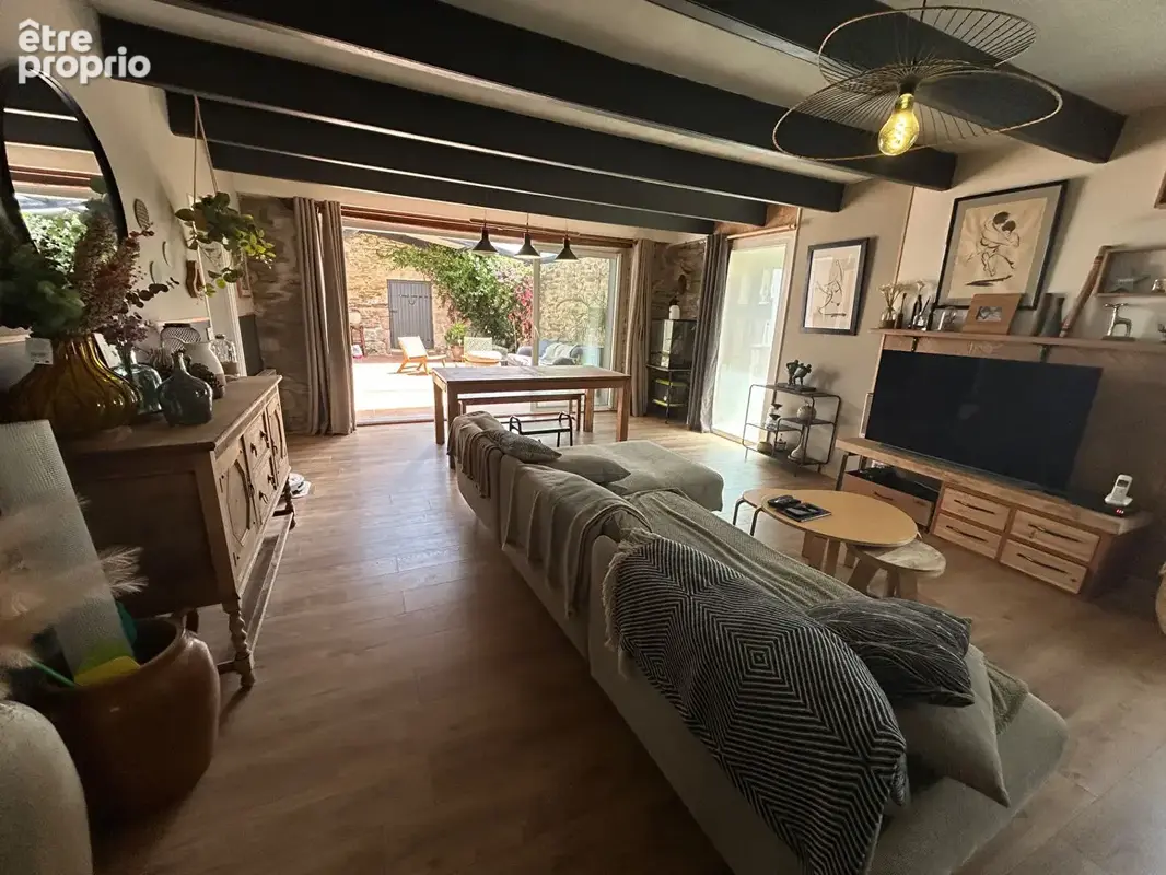 PLOUGOURVEST- Maison de caractère- 8 pièces 175m2 - photo 8