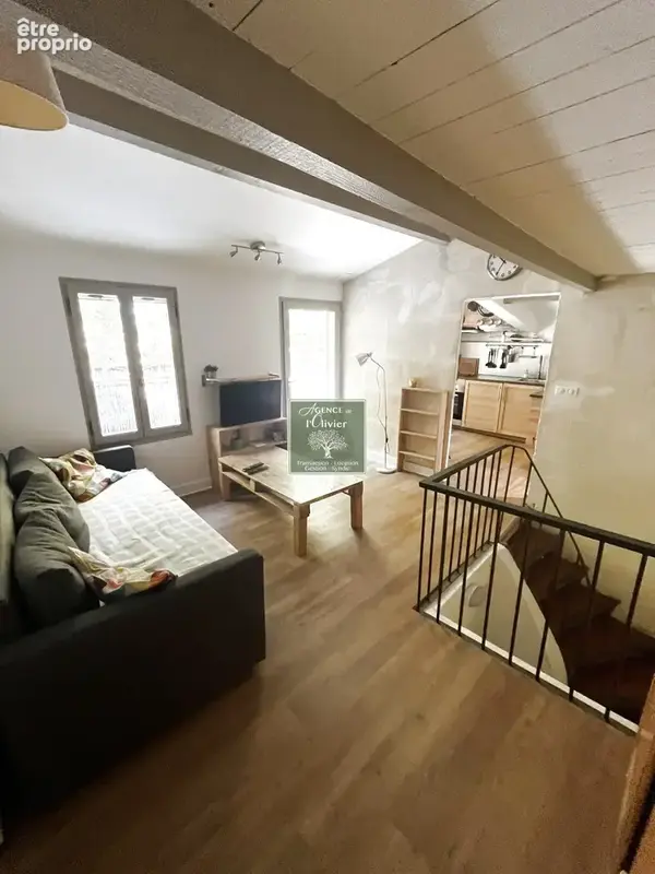 Appartement avec terrasse - Quartier Roquette entièrement rénové - photo 4