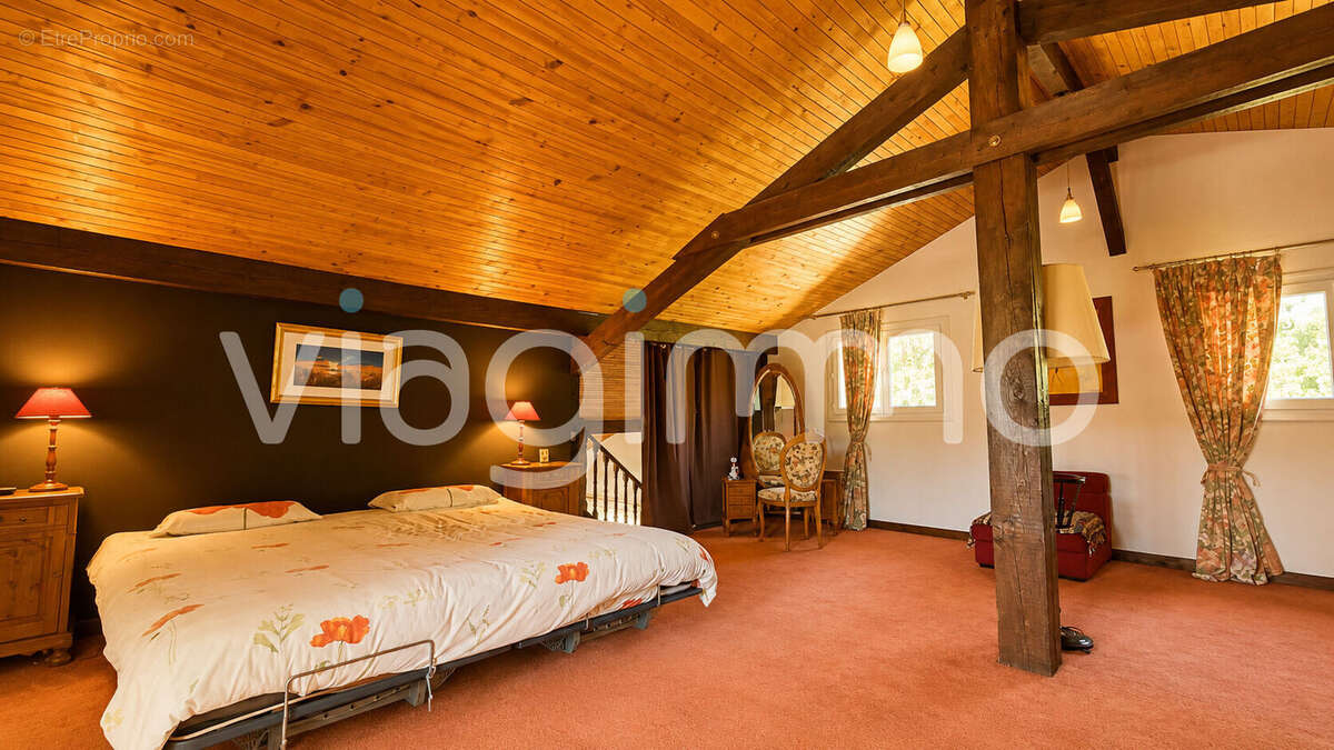 Maison 5 pièces 156 m2 - photo 6