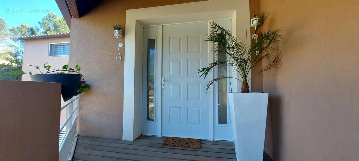 Maison à TRANS-EN-PROVENCE