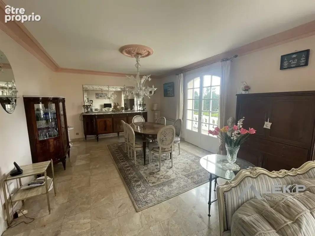 Maison 6 pièces 120 m² à vendre à Sainte-Marie (35600) - photo 5