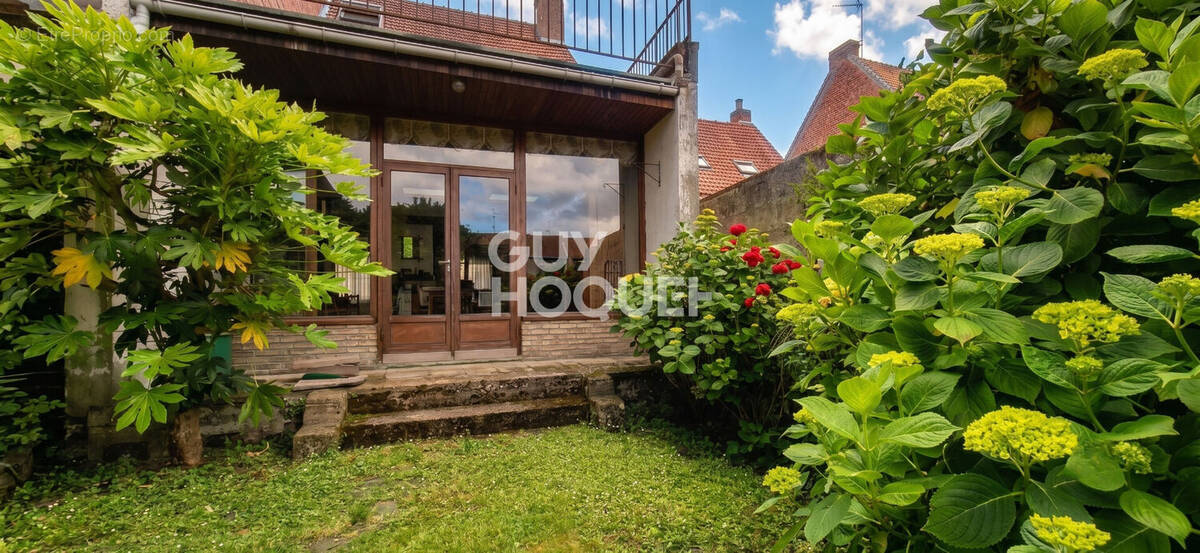 Maison à ARQUES