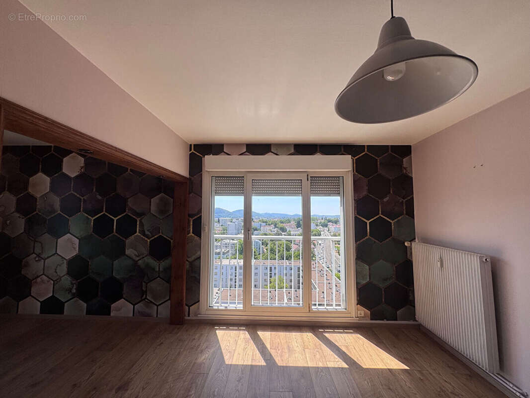 Appartement 4 pièces à vendre au 12ème étage à Besançon - Réf. 5982 - photo 15
