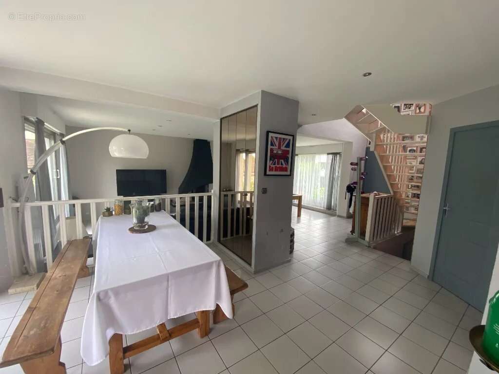 Maison à LE PLESSIS-TREVISE