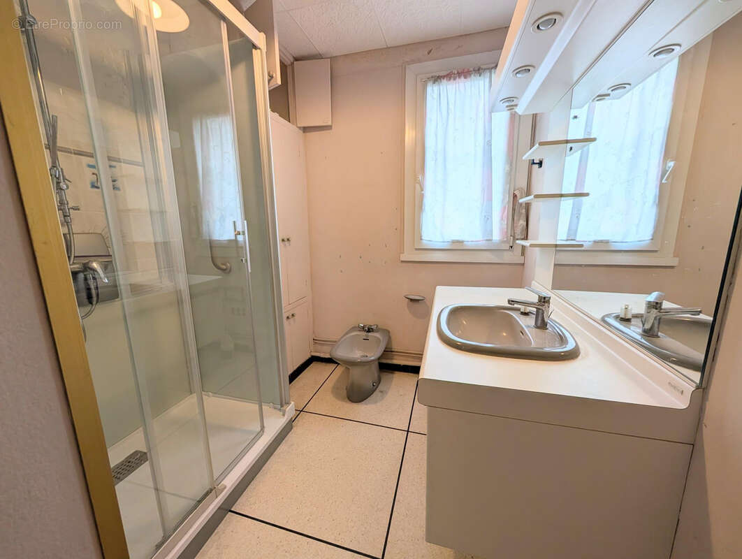 Appartement à CASTELNAU-LE-LEZ