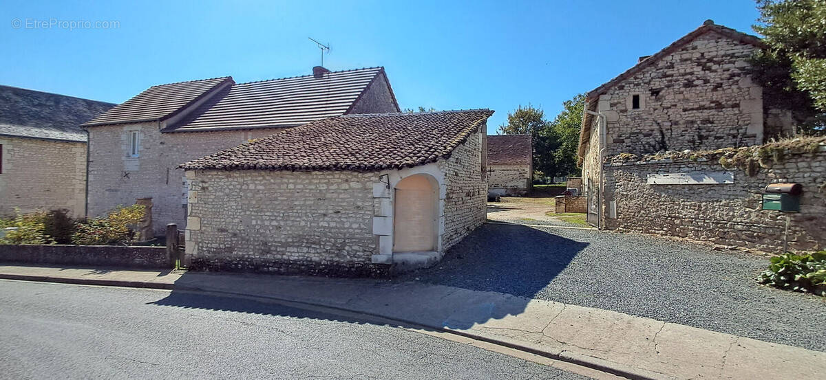 Maison à MARIGNY-MARMANDE