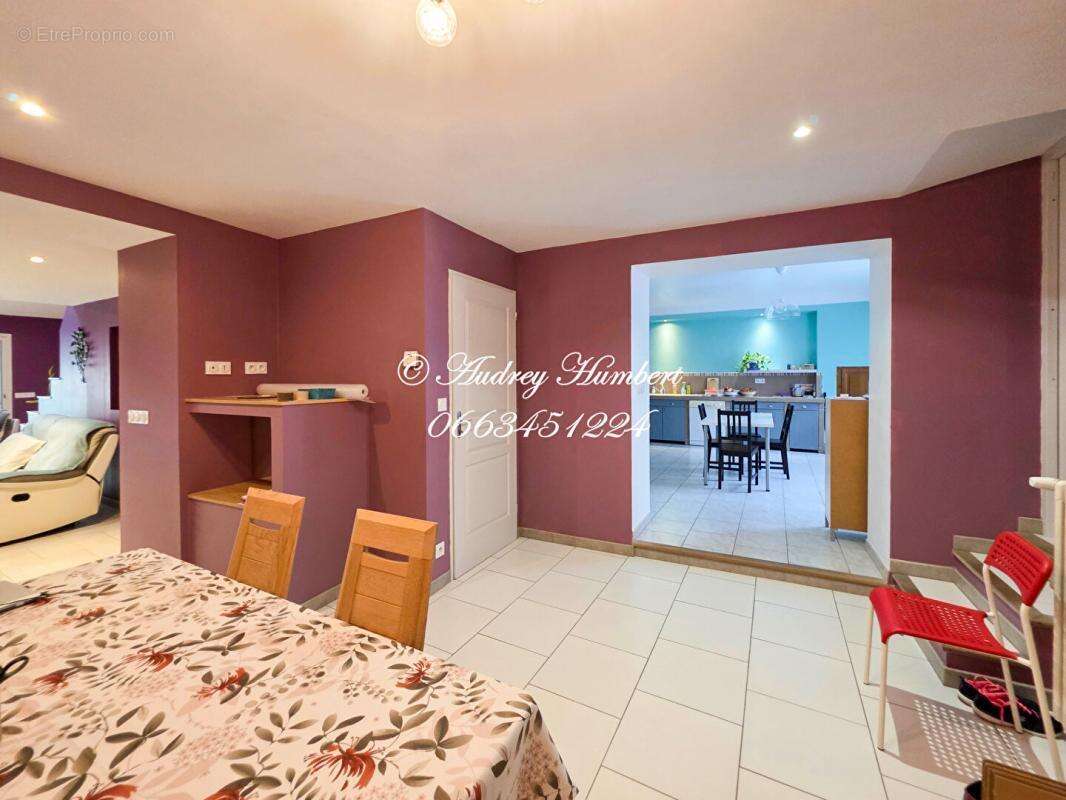 Maison à SAINTE-TULLE