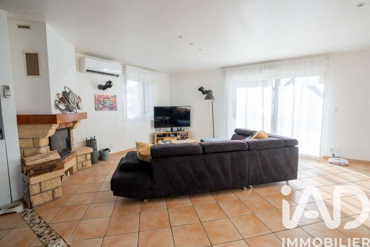 Maison 161 m² à Secheras  - photo 7