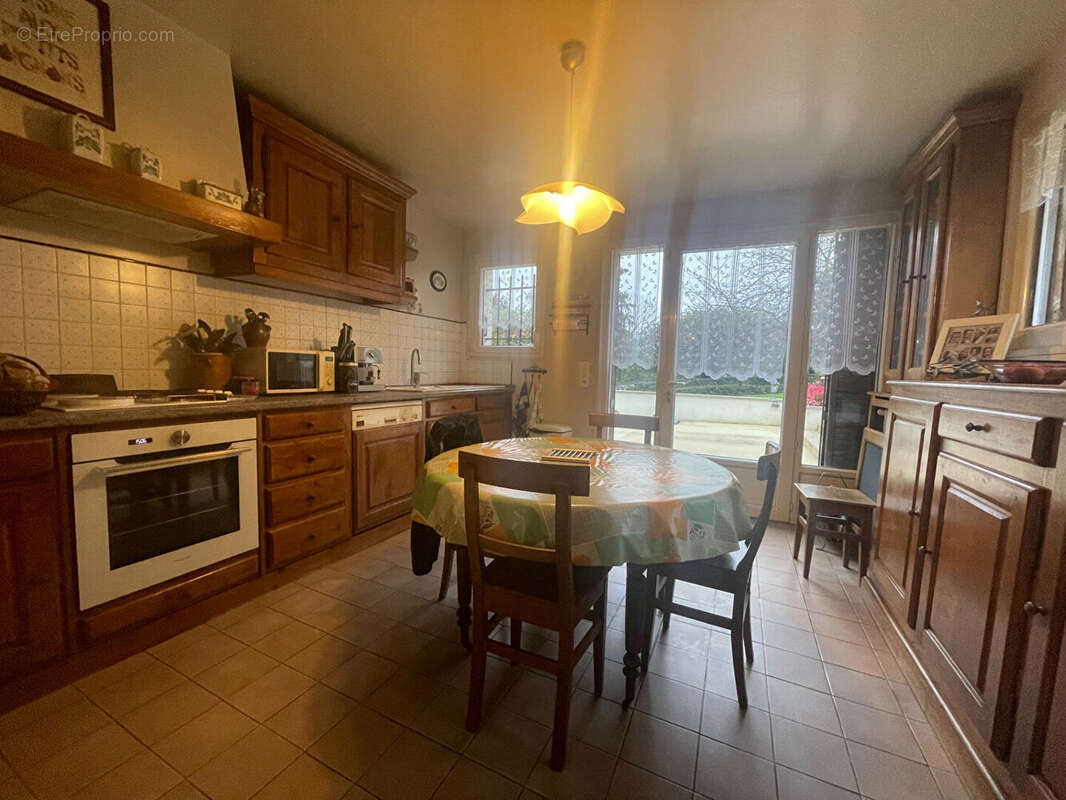 Maison à COULOMMIERS