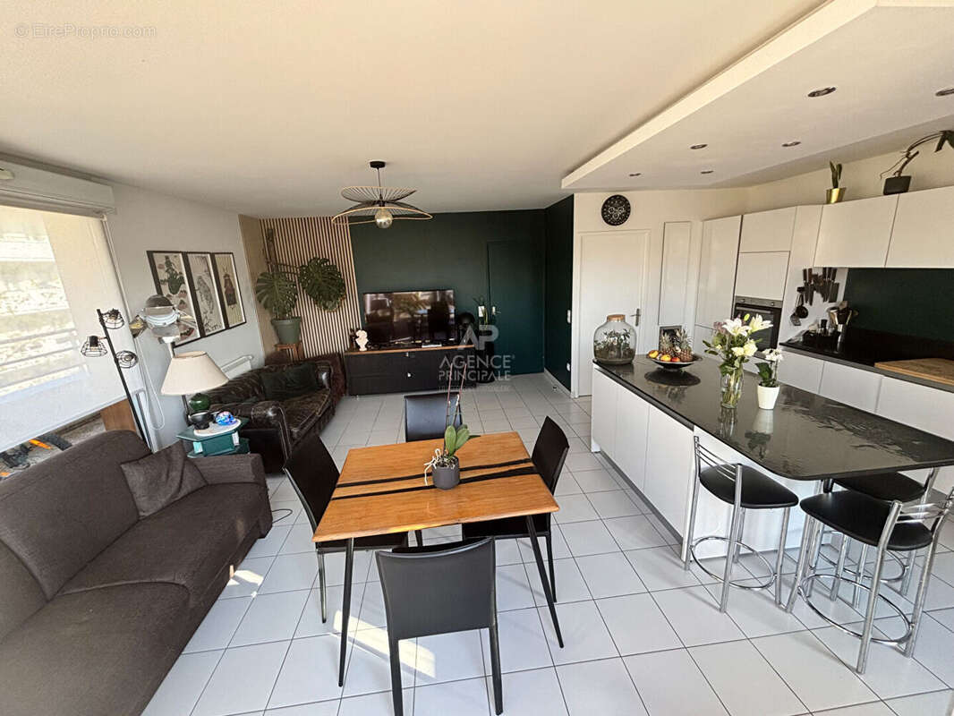 Appartement à SAINT-OUEN-L'AUMONE