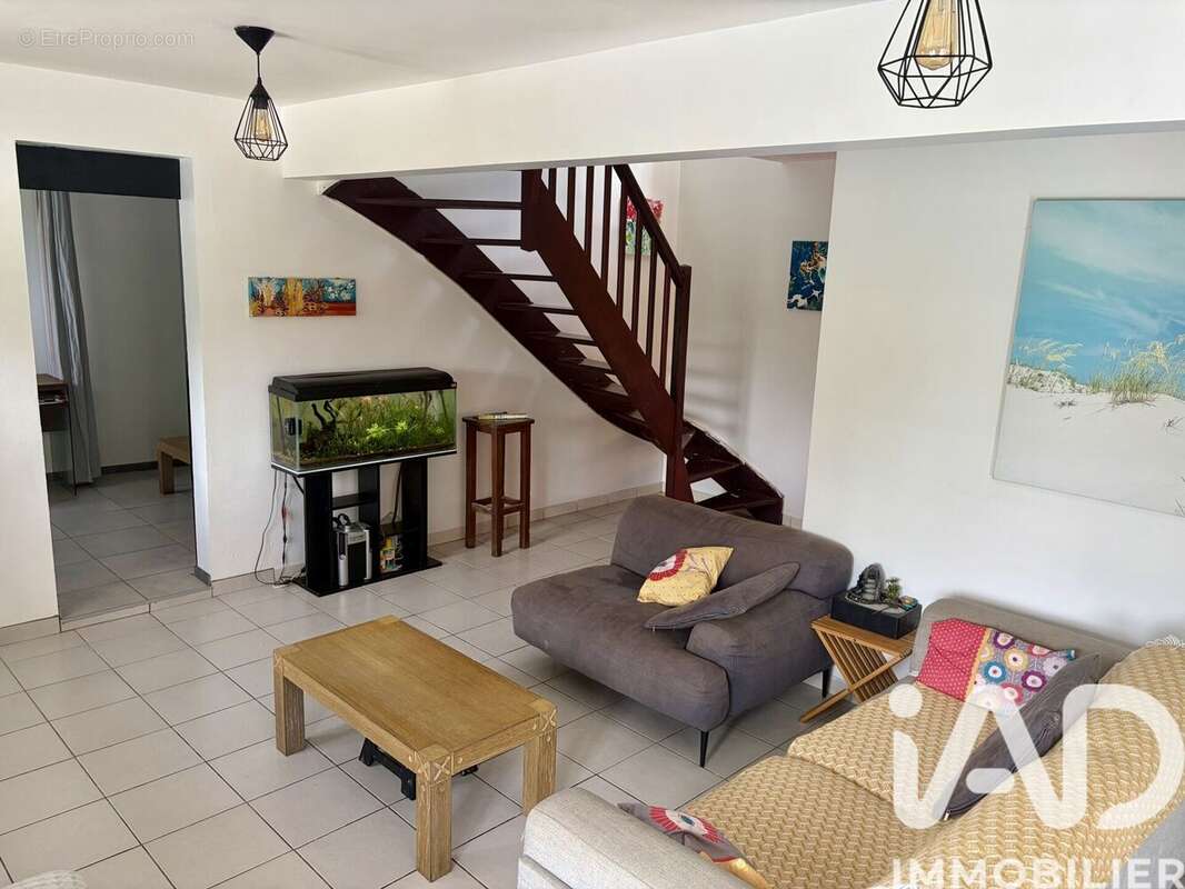 Photo 2 - Maison à GROS-MORNE