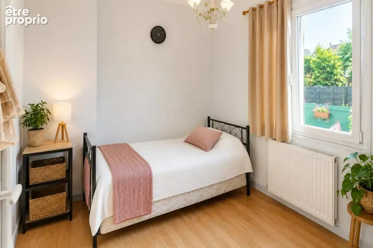 Appartement 4 pièces de 70 m² à Villers-Cotterêts - photo 6