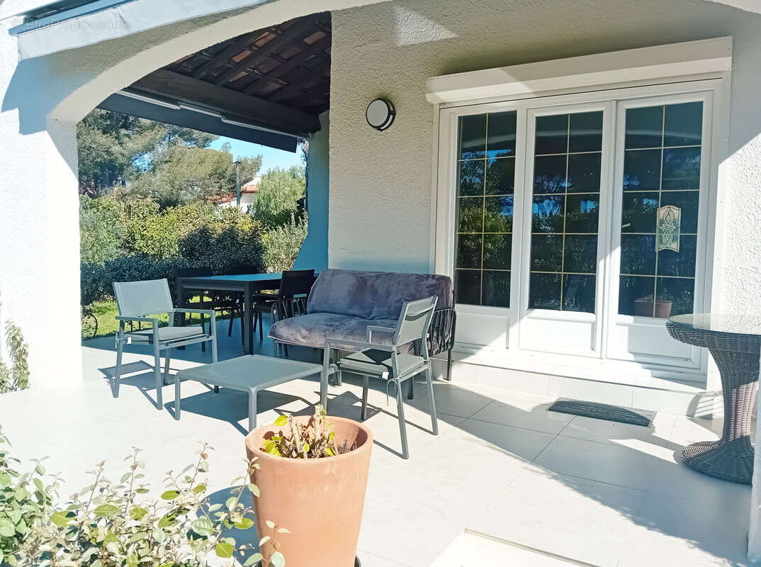 Maison à SAINT-RAPHAEL