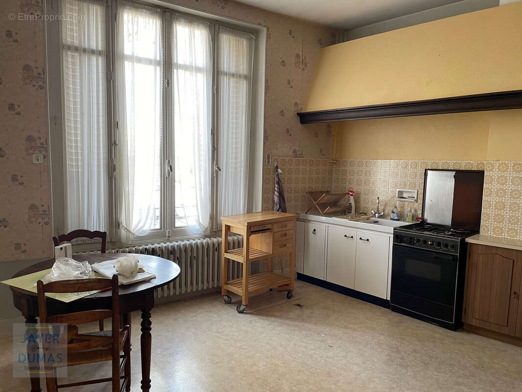 Maison à CHALON-SUR-SAONE