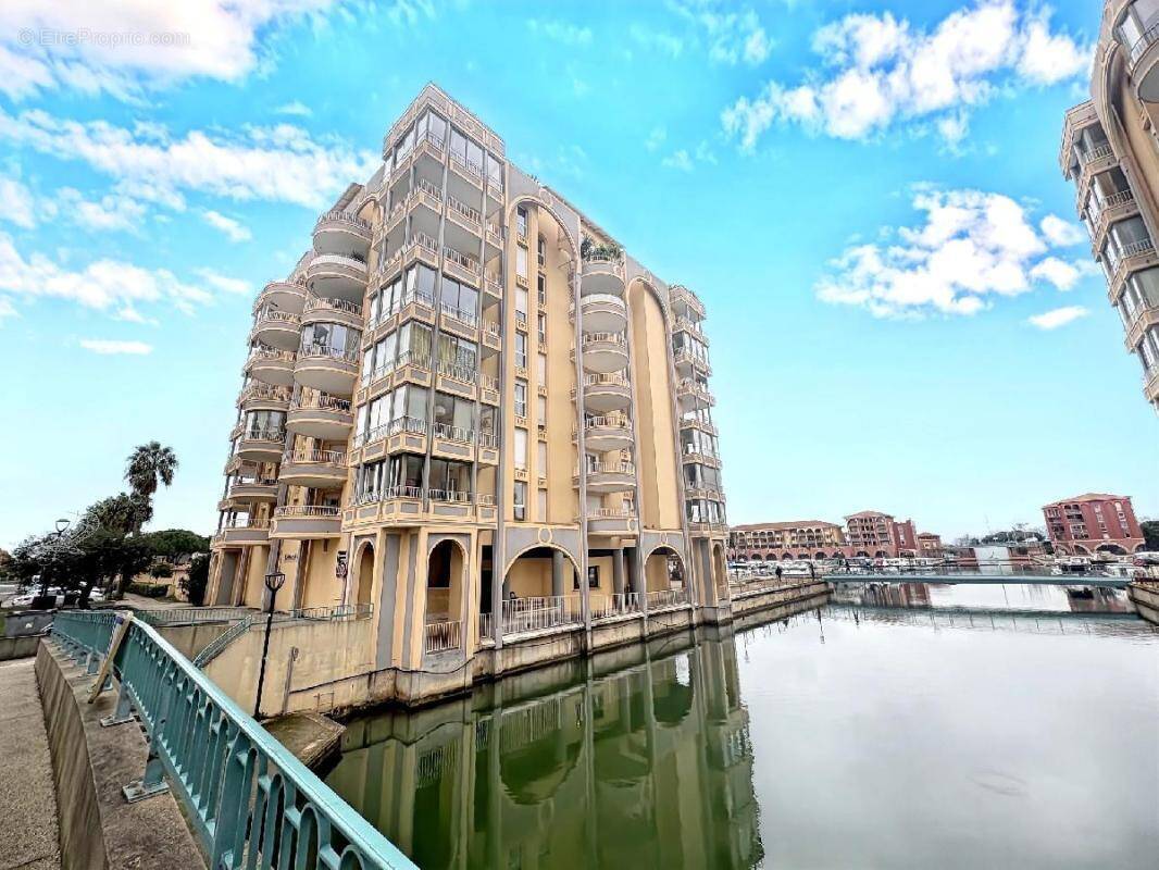 Appartement à LATTES